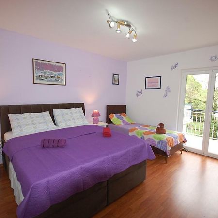 Apartment Mladan By El-Pi Tours Nijvice Zewnętrze zdjęcie