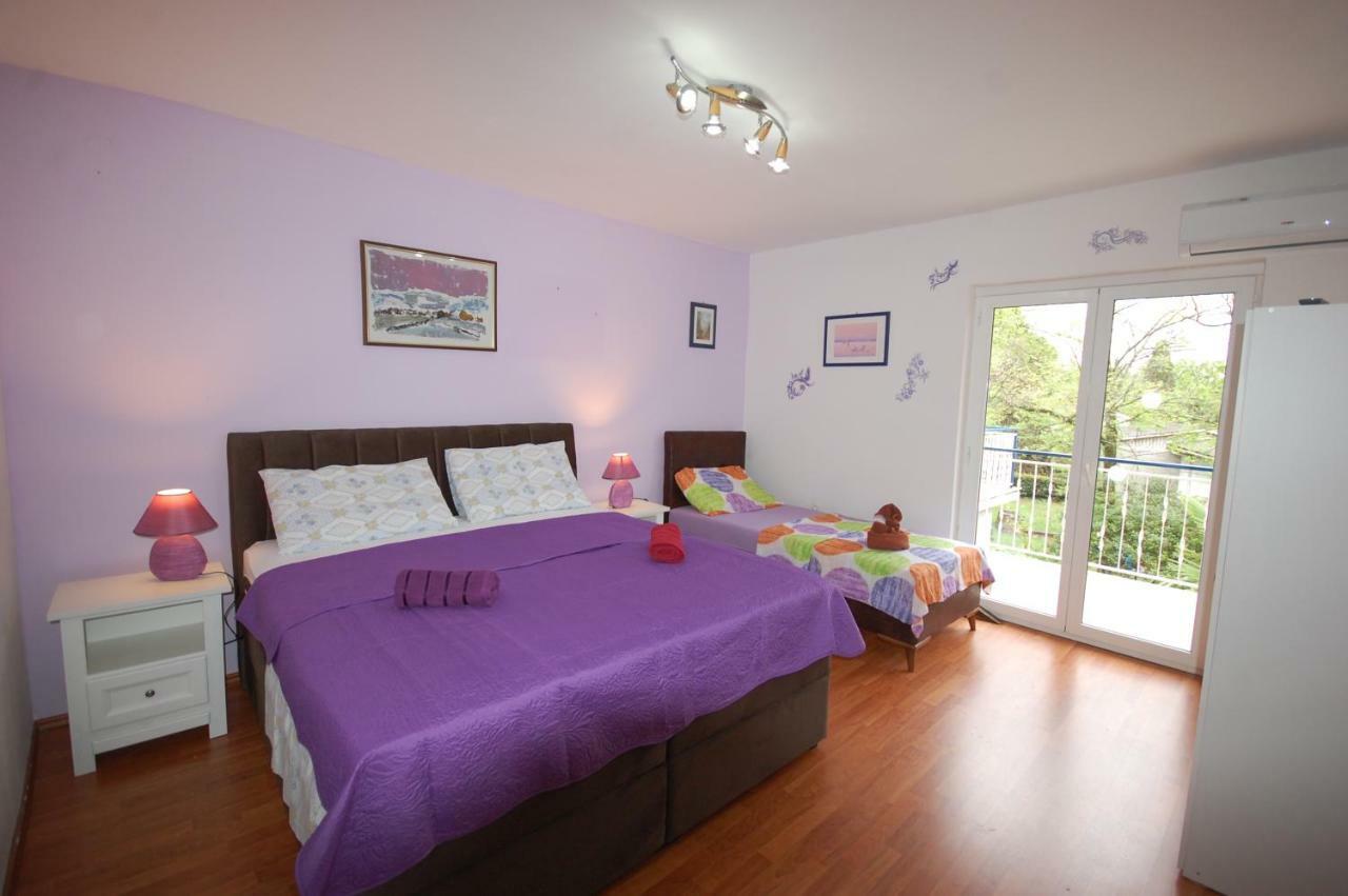 Apartment Mladan By El-Pi Tours Nijvice Zewnętrze zdjęcie